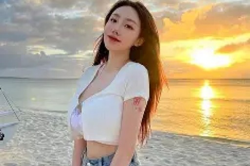 千万网红塌房！23人实锤偷税被罚2千3百万仍不改直播痛骂网友引争议