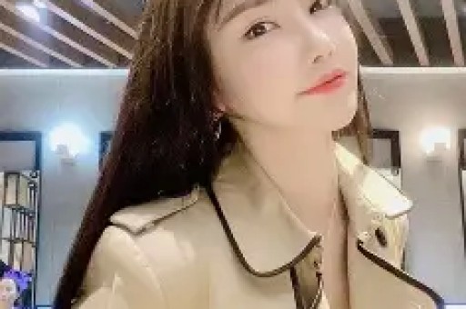 网红黄一鸣账号被封：从自曝未婚生女到遛狗冲突网红生涯大翻车