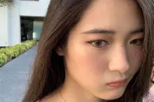 刷新下限！女网红开设绿茶速成班已有15万人买 最新回应来